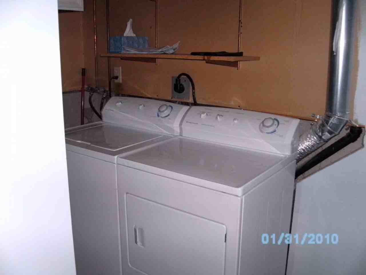 32 Deerpoint Rd SE - Photo 2 of 16