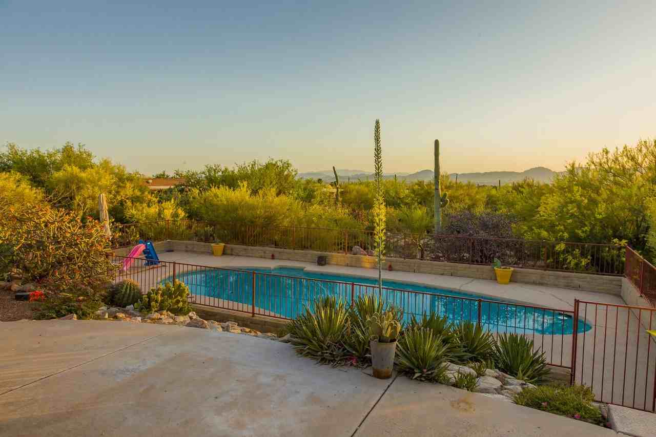 3700 E Gibbon Mountain Pl - Photo 2 of 20