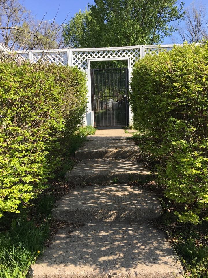 1254 W. 23rd Street - Photo 2 of 3