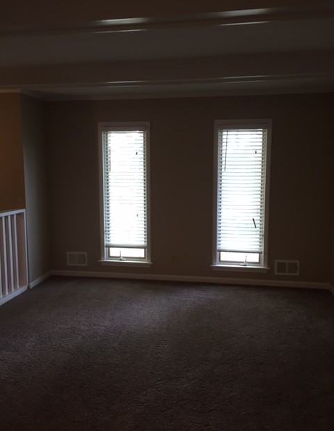 8704 4 Oaks Ct - Photo 3 of 15