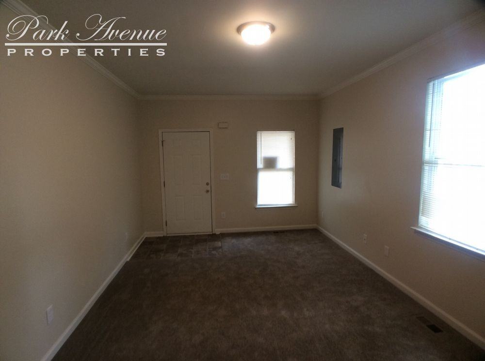 854 N Grand Ave NW - Photo 2 of 21