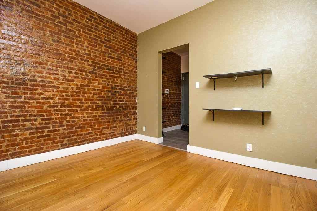 110 Ralph Avenue #22fr