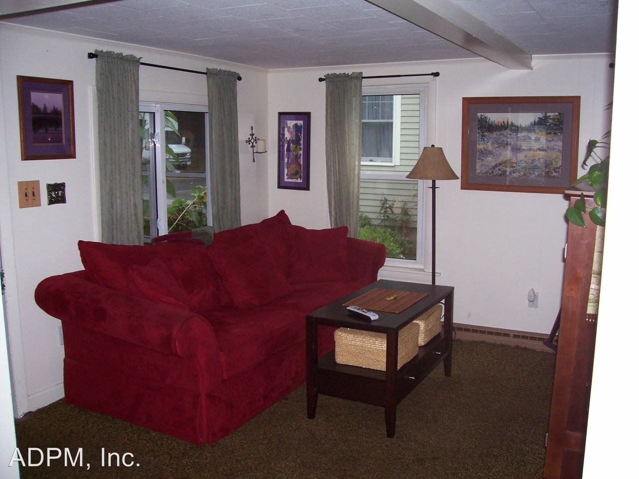 10 Meadow Ave - Photo 3 of 10