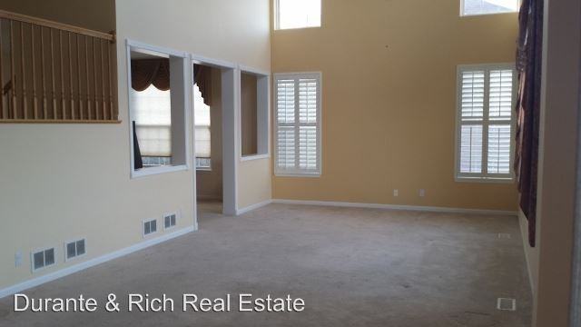 920 McDole Dr - Photo 2 of 19