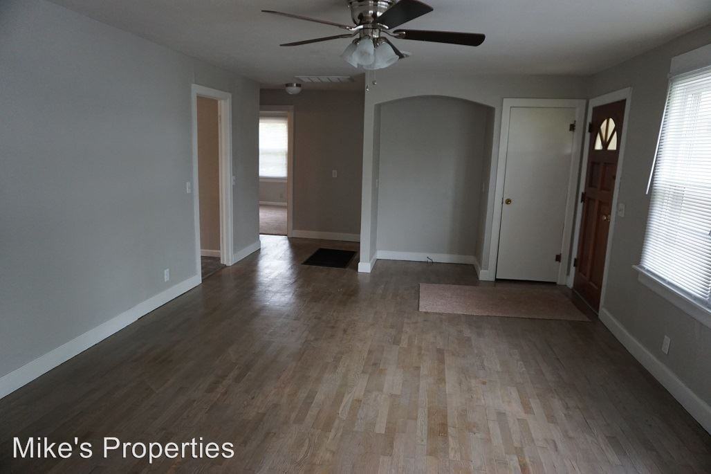 220 Sidney St - Photo 2 of 11