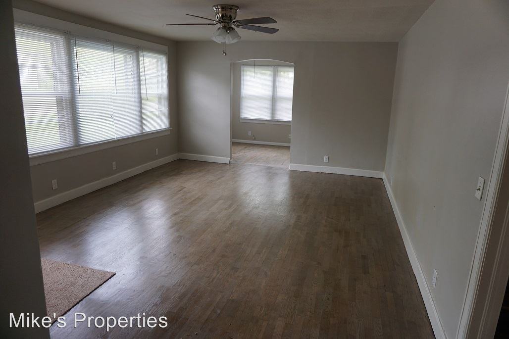 220 Sidney St - Photo 3 of 11