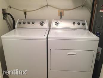 80 Harbourside Rd - Photo 3 of 9