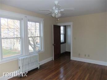 61 Glover Ave - Photo 2 of 8