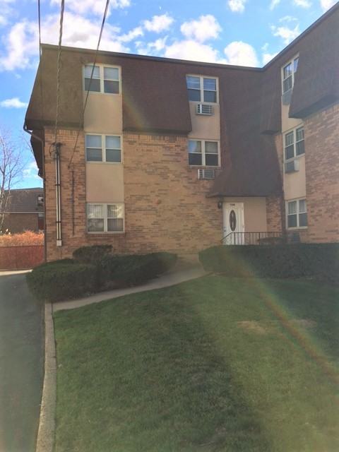 1138 Farm Rd #C - Photo 2 of 12