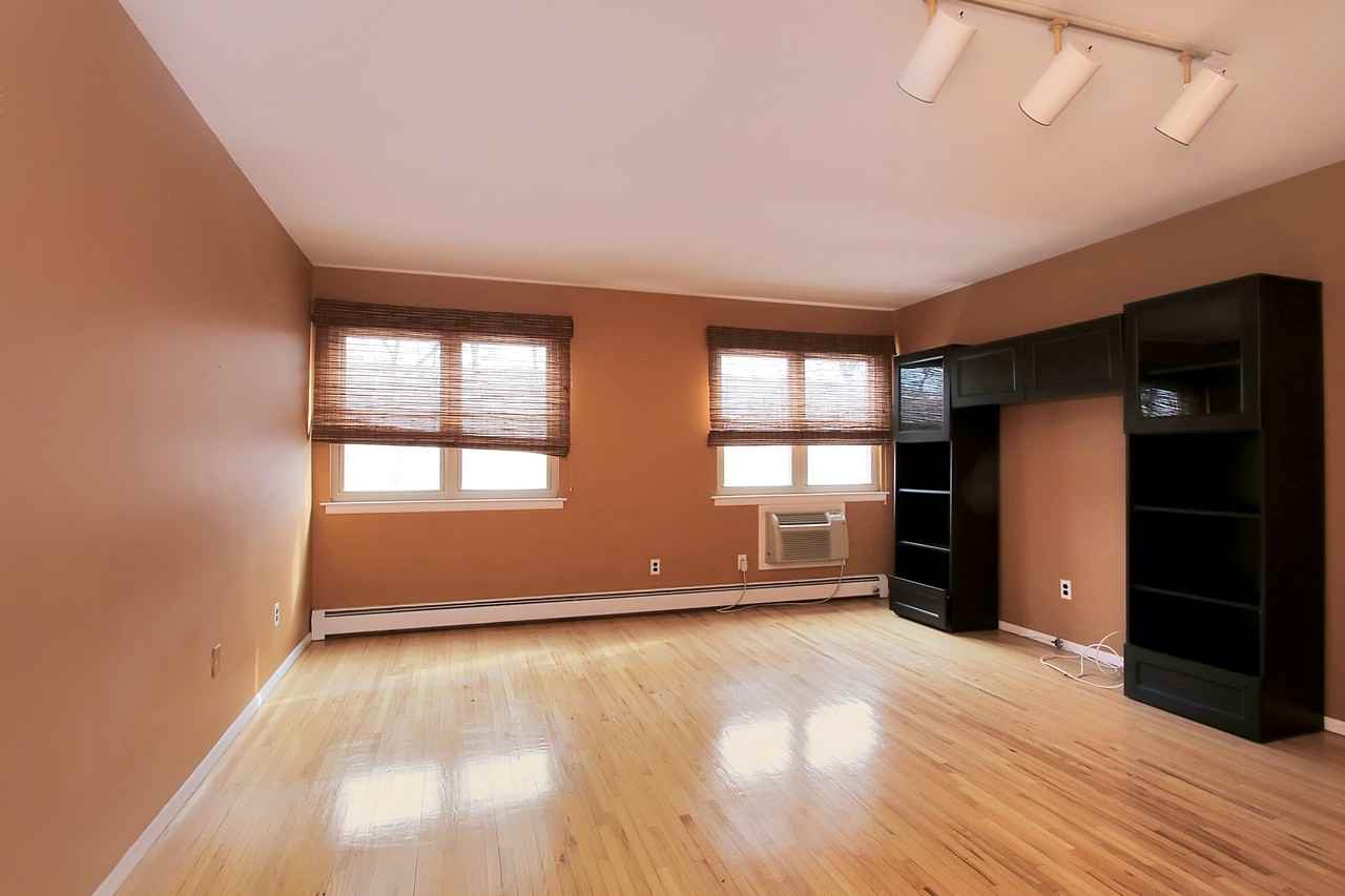 1138 Farm Rd #C - Photo 3 of 12