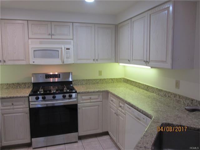 404 Half Moon Bay Dr - Photo 3 of 12