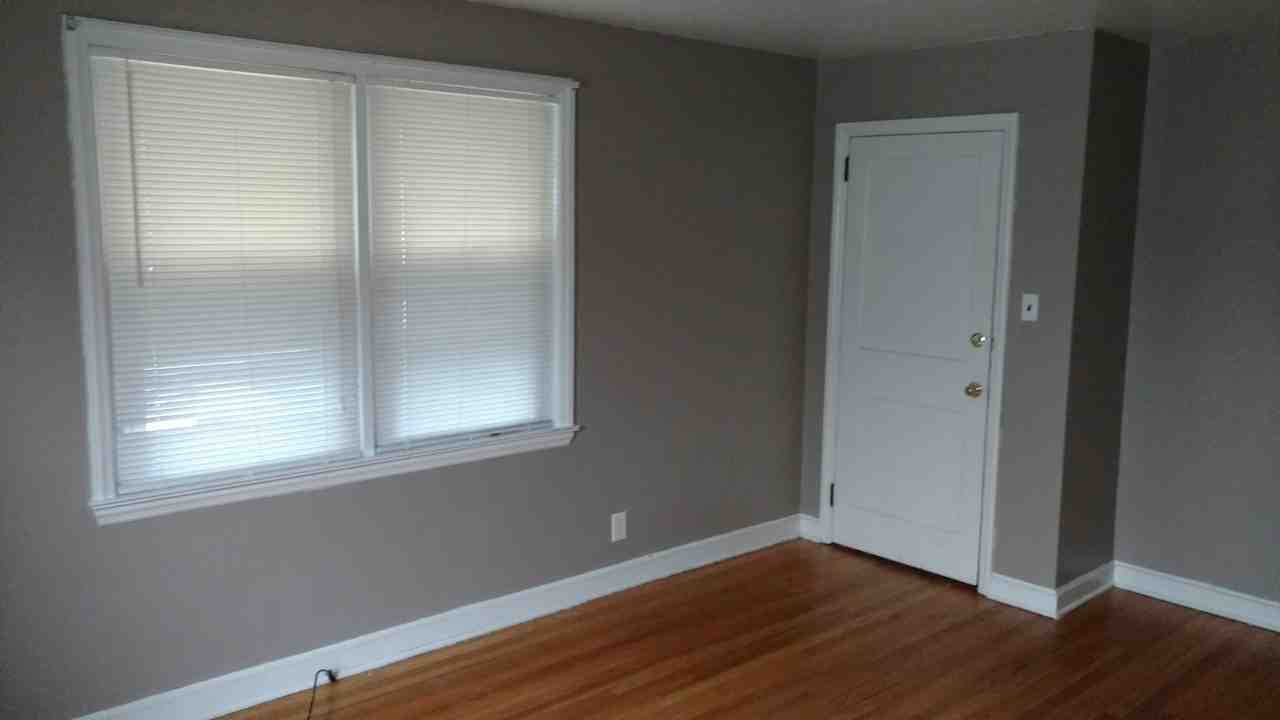 1401 Beech St #A - Photo 3 of 9