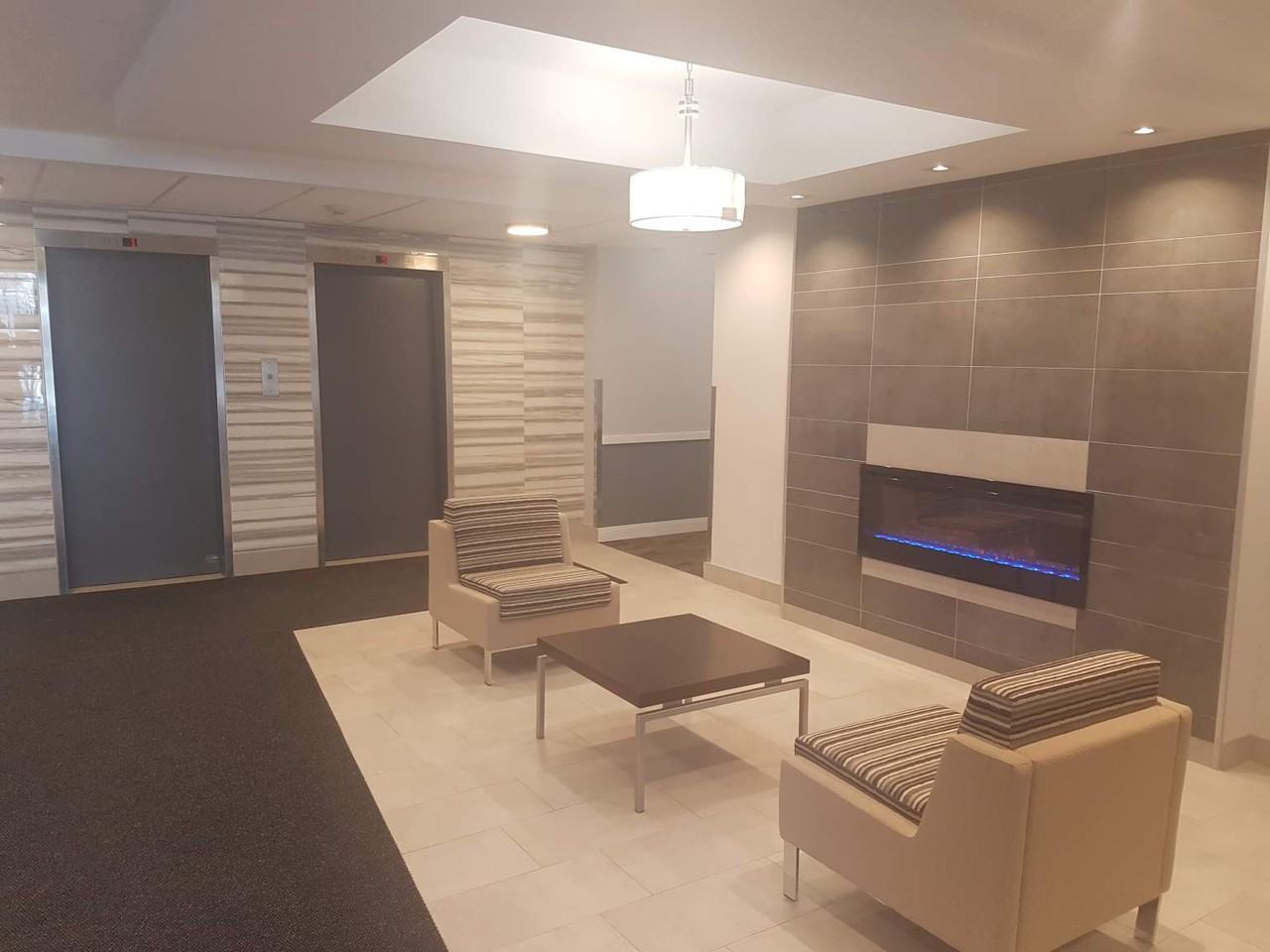 145 Wellington St. W - Photo 3 of 15