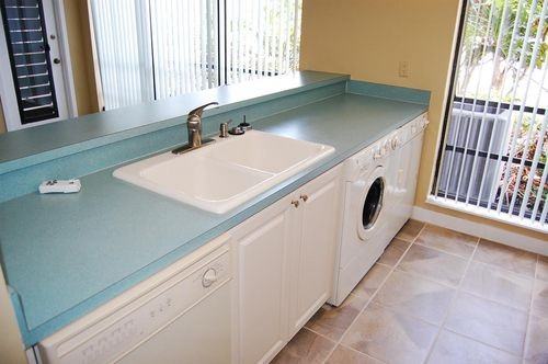 612 Brackenwood Cove - Photo 3 of 8