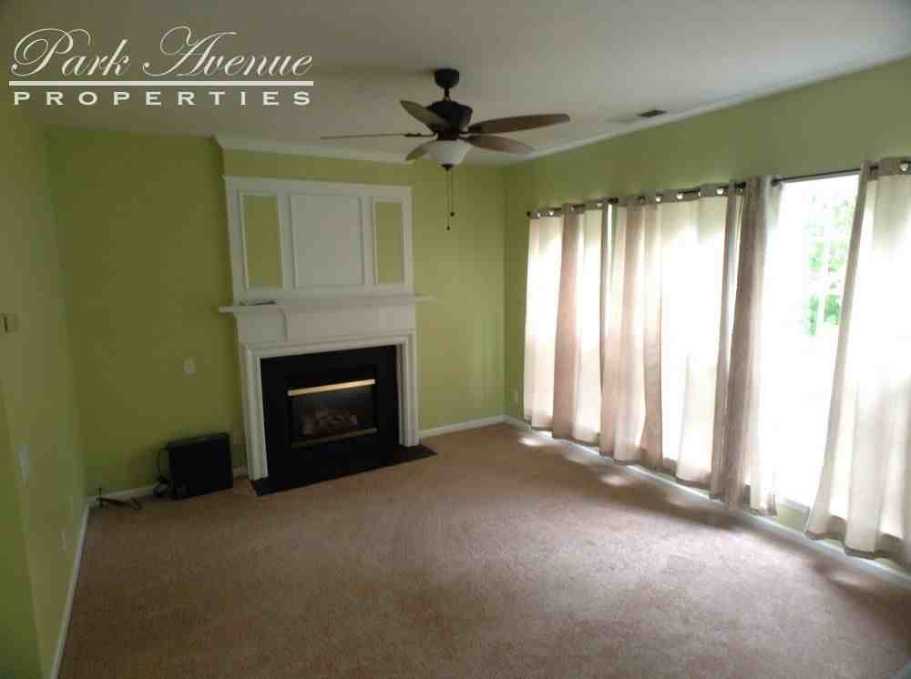 14046 Dingess Rd - Photo 2 of 17