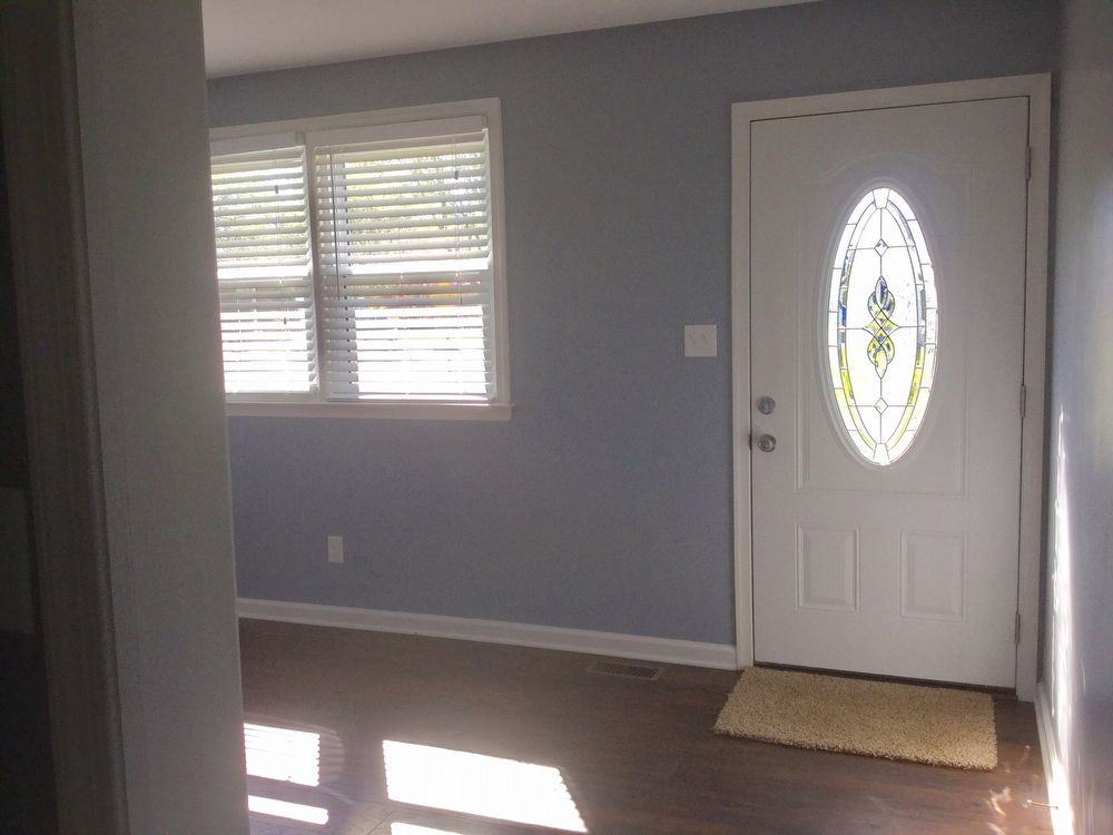 312 Lambert Ave - Photo 2 of 11