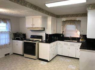 4756 N 20th St - Photo 2 of 4