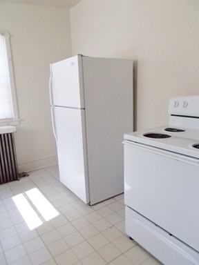 1022 N Duke St #2 - Photo 3 of 10