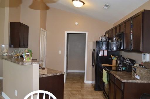 117 Eagle Ridge Dr - Photo 3 of 11