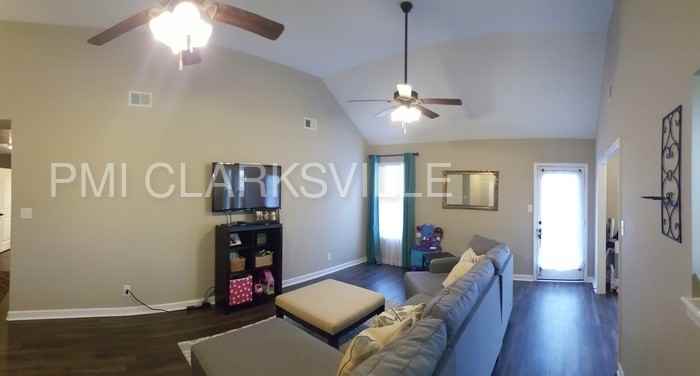 226 E Johnson Cir - Photo 2 of 14