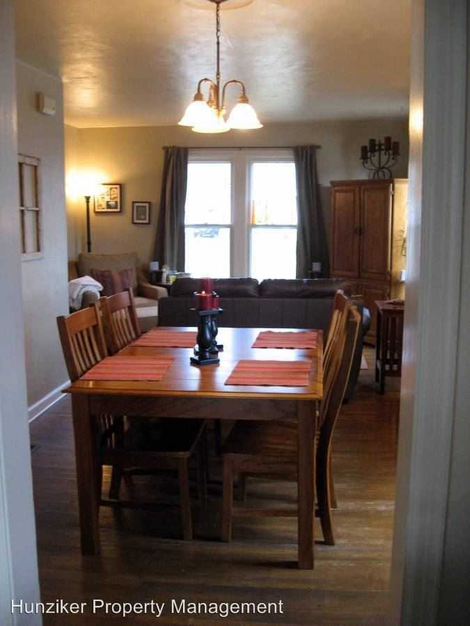313 S Walnut Ave - Photo 2 of 8
