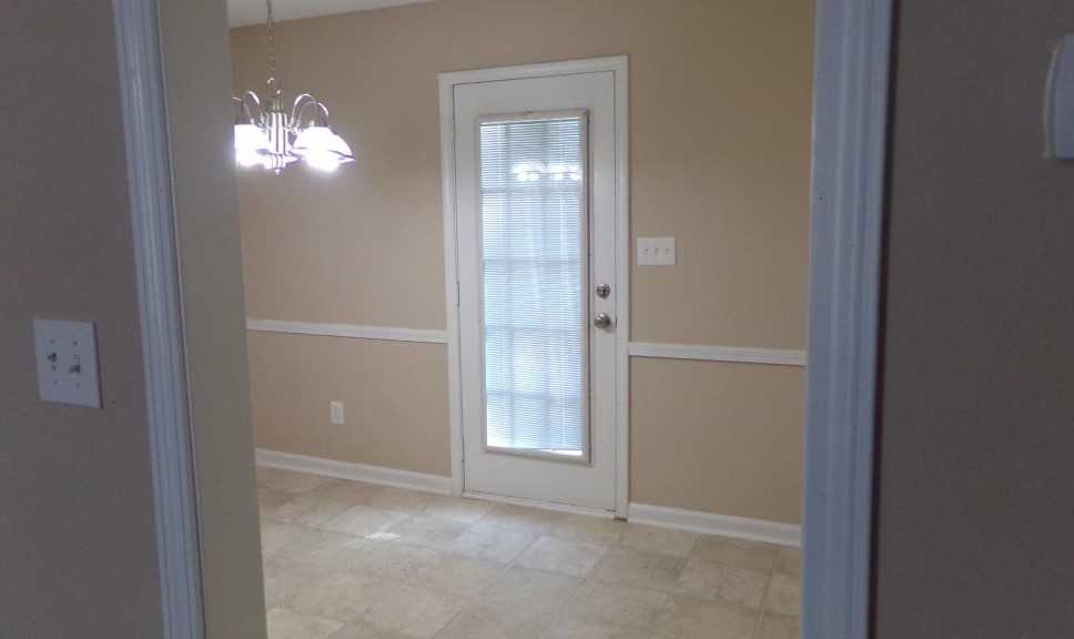 65 Holly Creek Dr - Photo 2 of 10