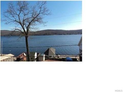 107 Lake Shore Rd - Photo 2 of 12