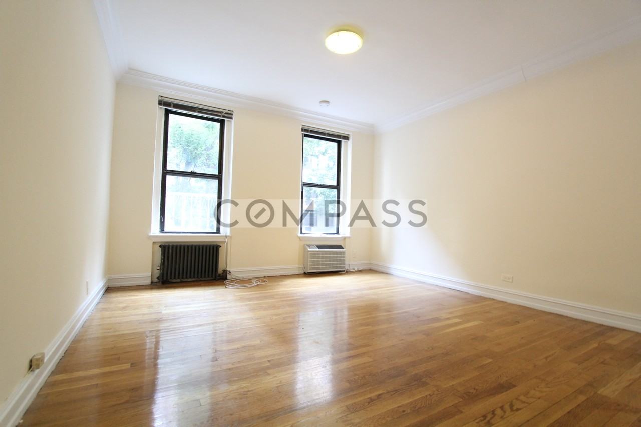 2nd Ave & E 46th St #1B