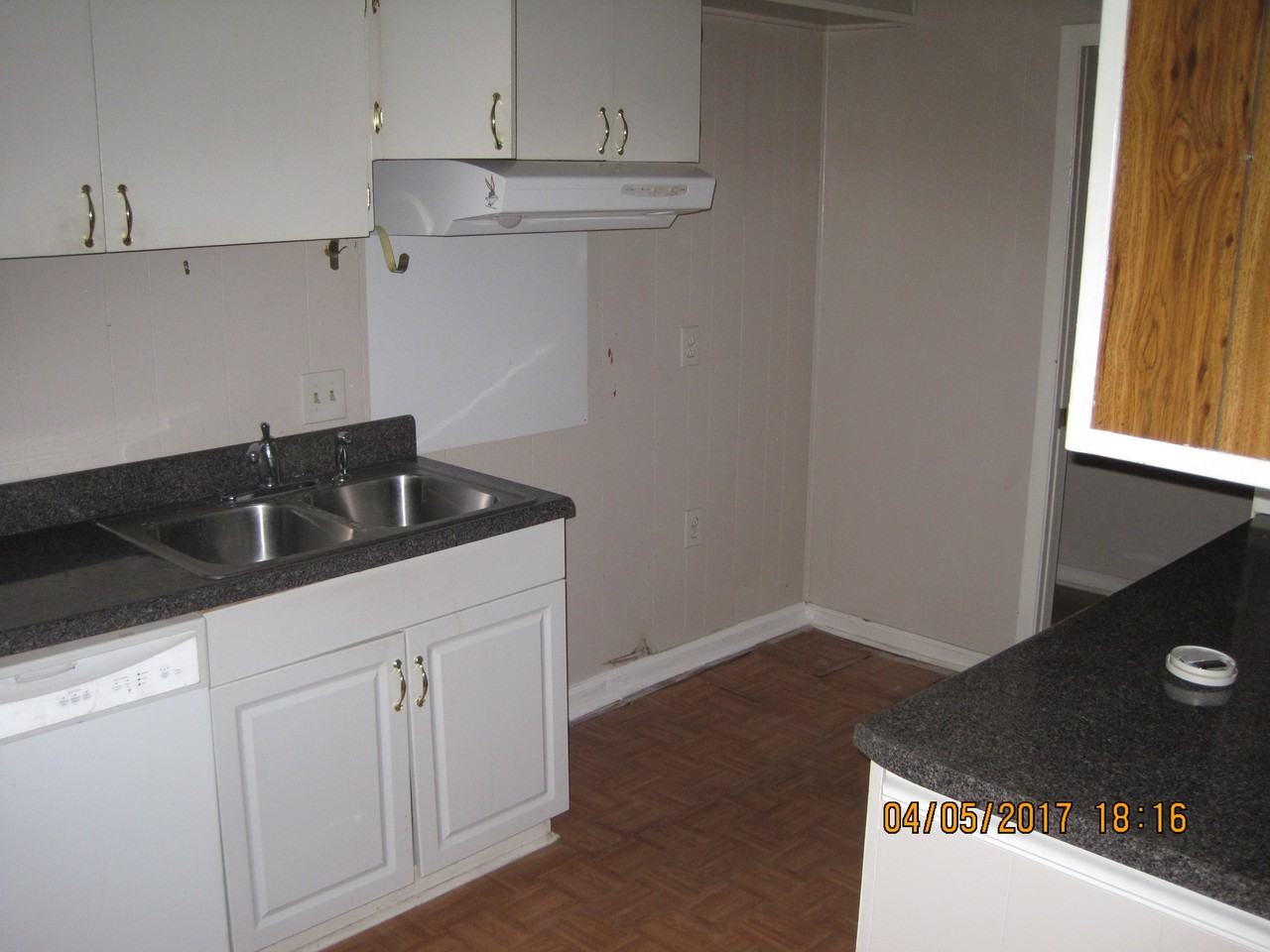 3178 Gattling St - Photo 2 of 7