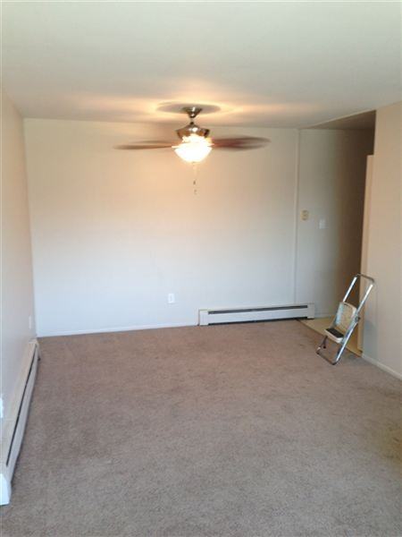 19735 Martin Rd - Photo 2 of 5