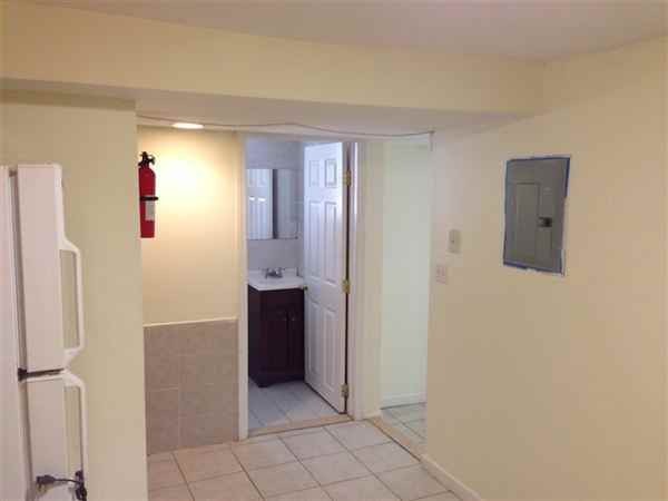 6902 meadowview ave - Photo 2 of 10