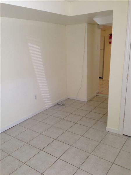 6902 meadowview ave - Photo 3 of 10