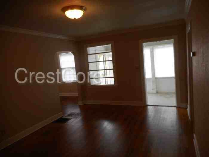 3757 Faxon Ave - Photo 3 of 10