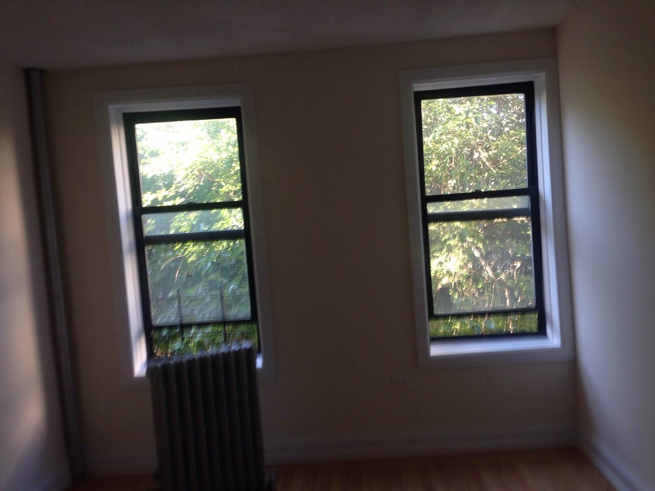 W 207th St & Post Ave #21