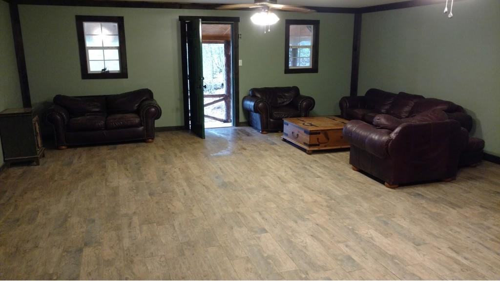 2183 Chimney Mountain Rd - Photo 3 of 18