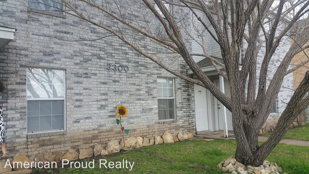 3300 Barcelona Dr - Photo 2 of 2