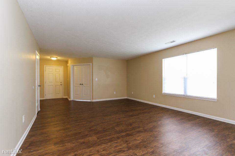 5724 Sable Dr - Photo 3 of 17