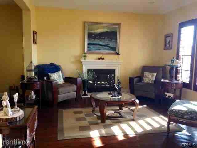 10937 Whitewater Ave - Photo 2 of 19