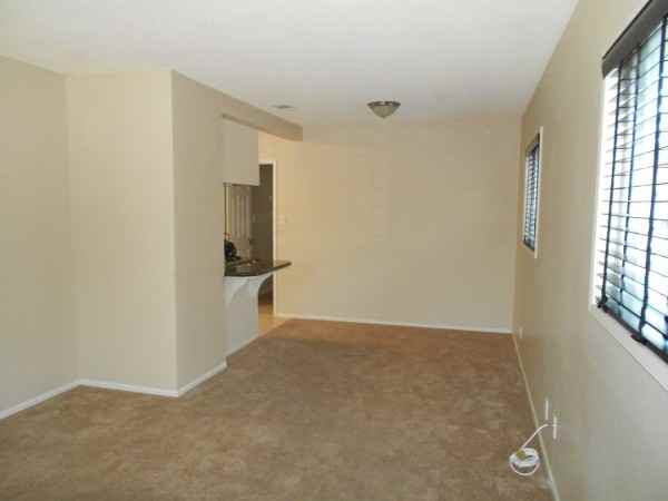 12259 211th St - Photo 2 of 17