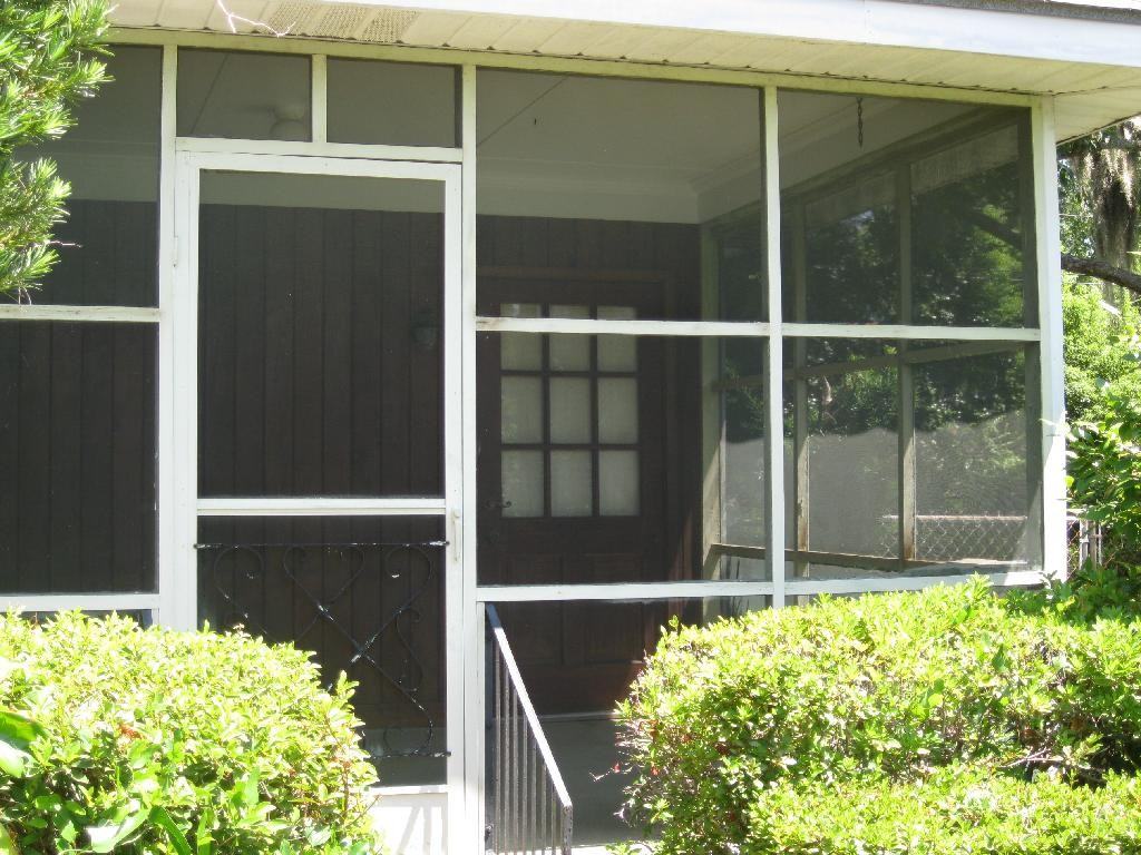 2010 E 59th St - Photo 2 of 16