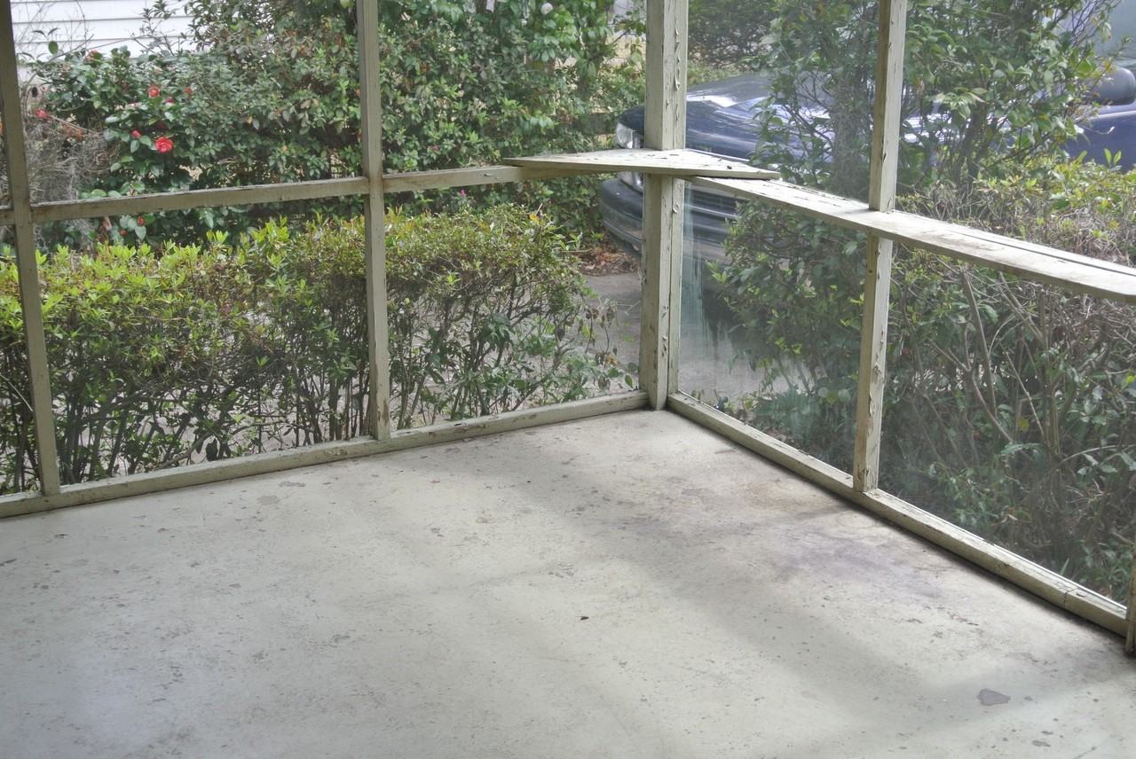 2010 E 59th St - Photo 3 of 16