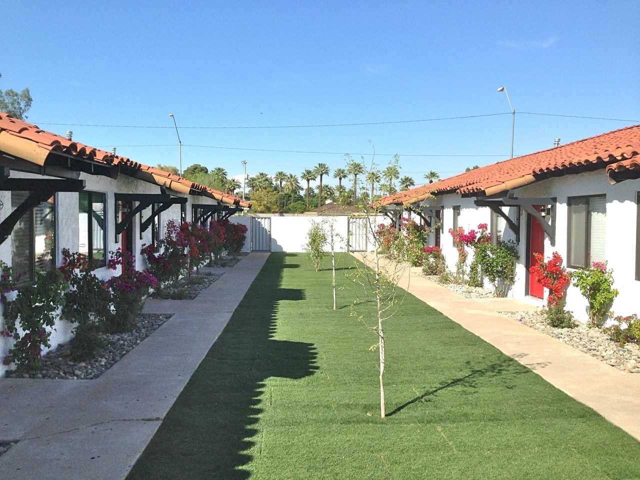 1317 W McDowell Rd - Photo 2 of 13