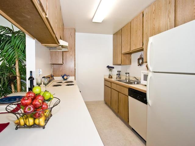 12840 Mapleview St - Photo 2 of 18