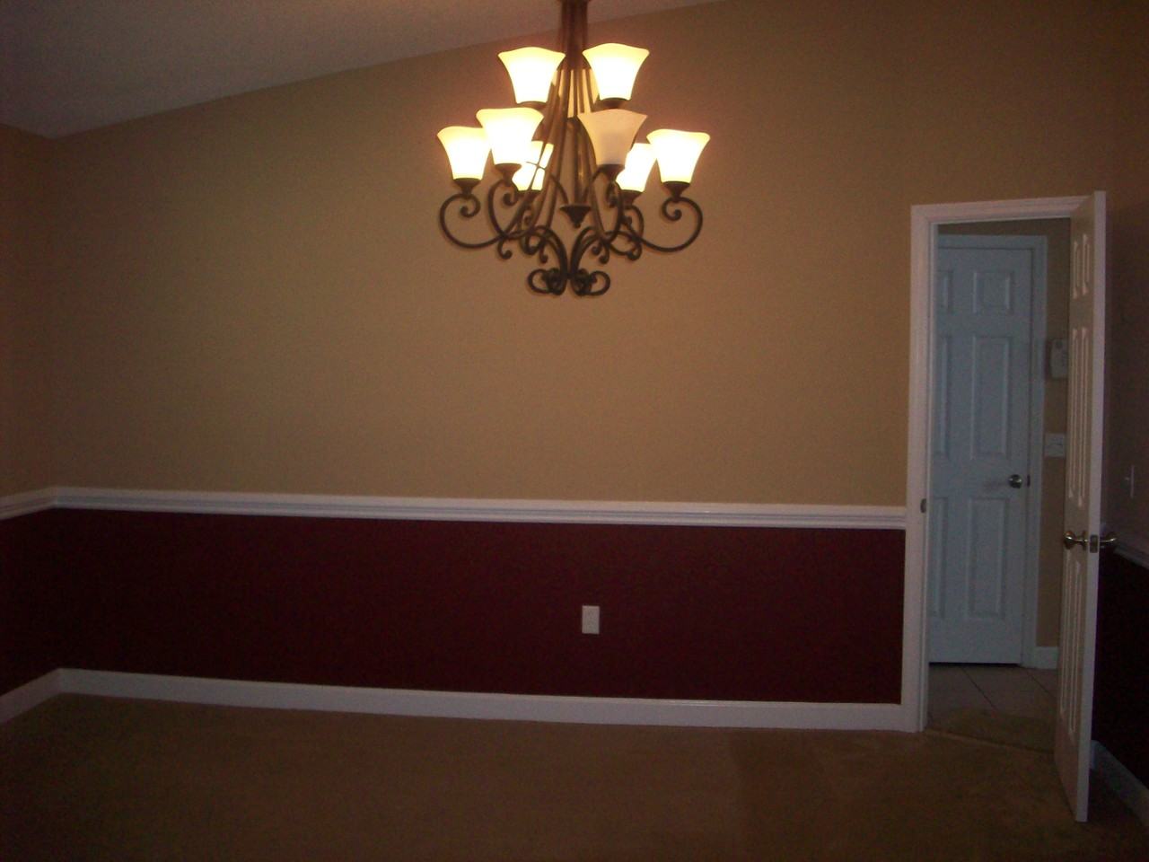 408 Hannah Rd - Photo 2 of 13