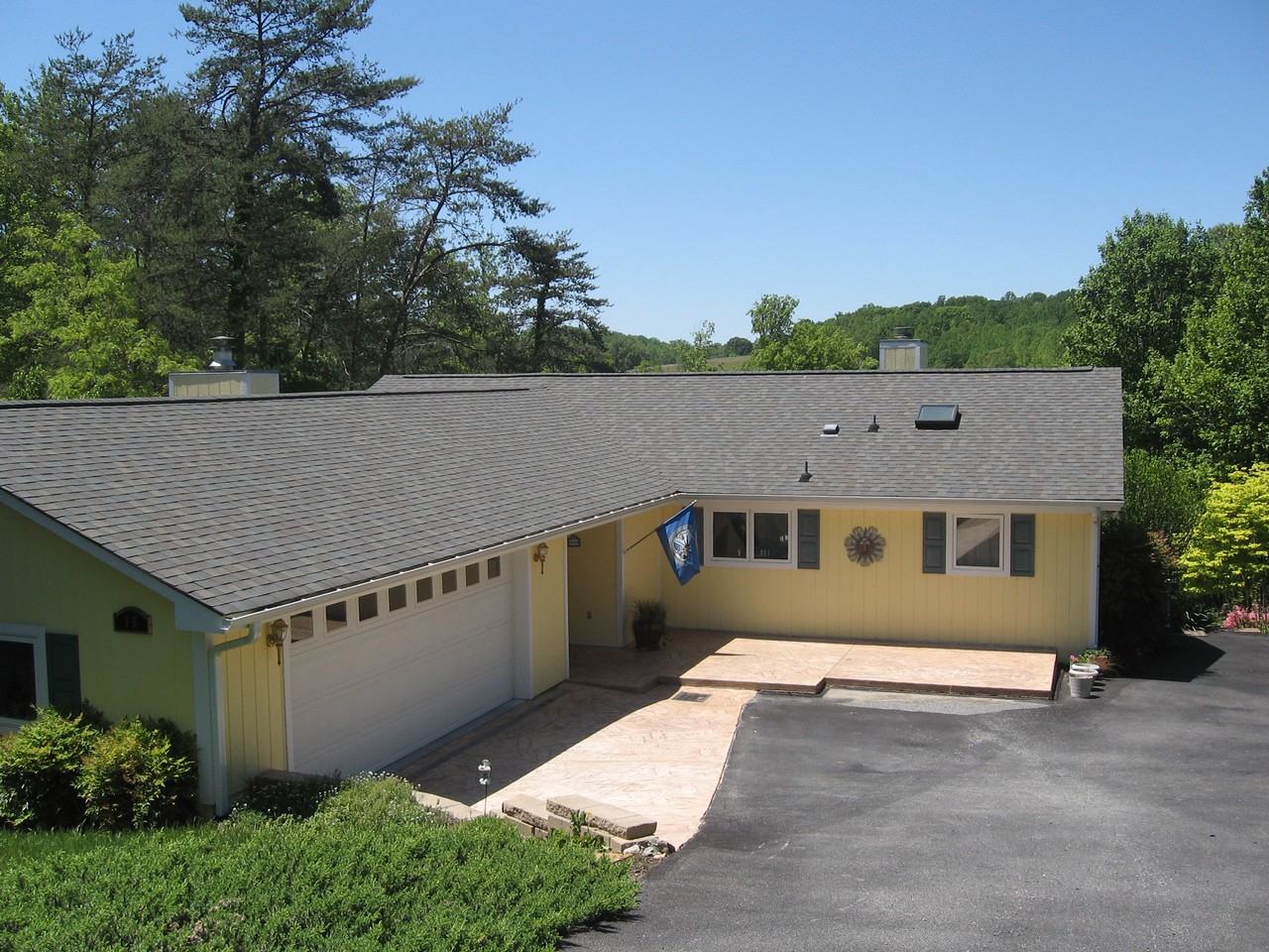 75 Arrow Ln - Photo 2 of 33