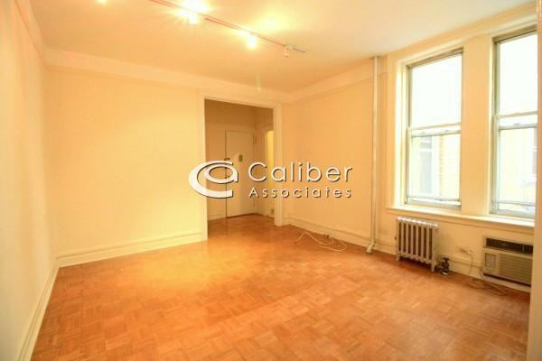 W 93rd St #6A