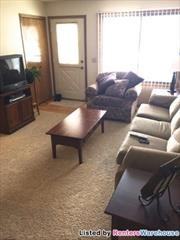 4315 Parkview Ct - Photo 3 of 9