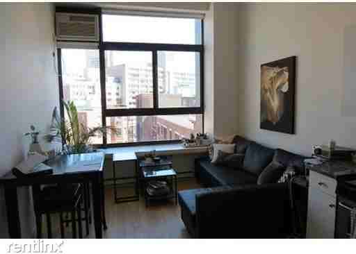 12 Stoneholm St #533