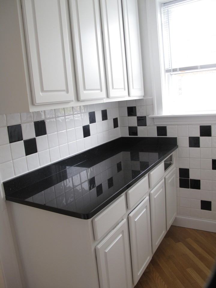 4827 Elm Street #2nd Floor - Photo 7 of 21