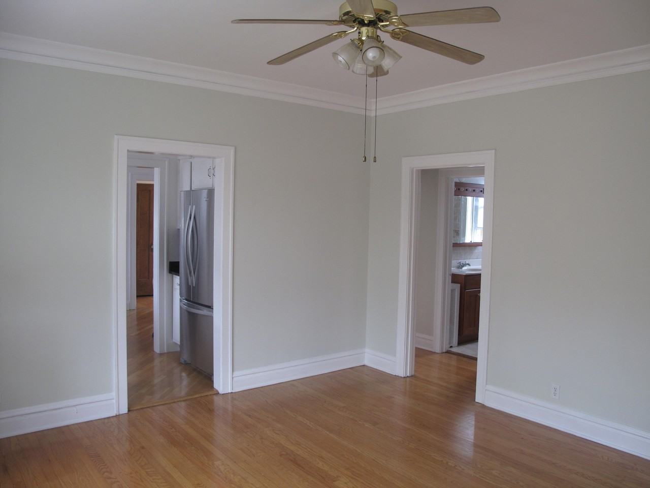 4827 Elm Street #2nd Floor - Photo 5 of 21